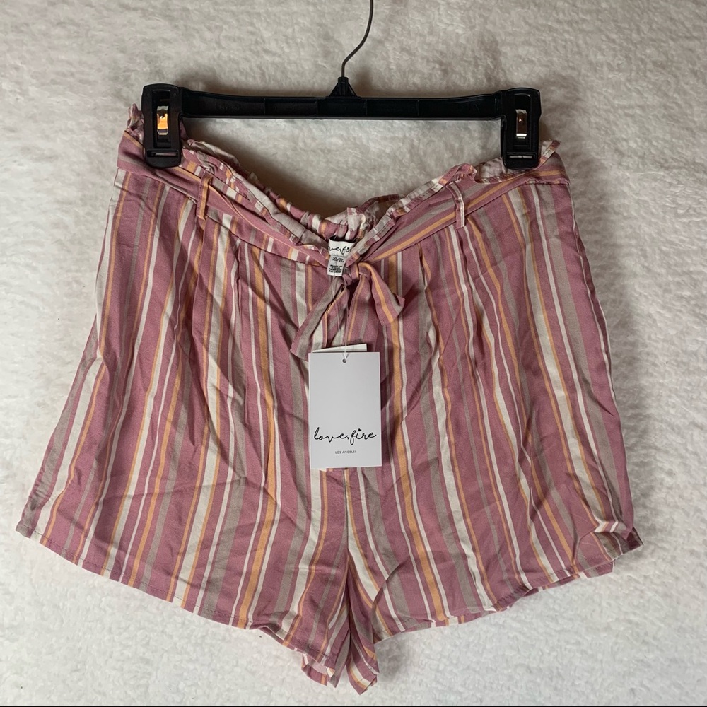 Love Fire Juniors' Striped Tie Waist Paper bag Summer Shorts Size XL Pink 4645.